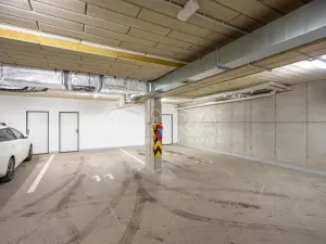 Prodej bytu 2+kk, Praha - Hlubočepy, Ke Smíchovu, 47 m2