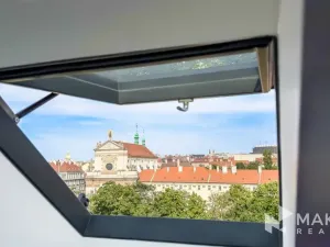 Pronájem kanceláře, Praha - Nové Město, Karlovo náměstí, 45 m2