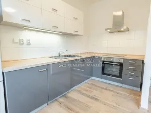 Pronájem bytu 2+kk, Praha - Krč, Humpolecká, 42 m2