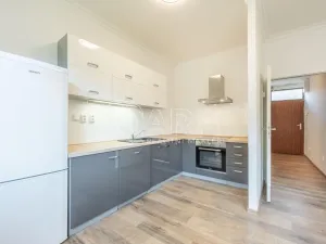 Pronájem bytu 2+kk, Praha - Krč, Humpolecká, 42 m2