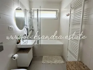 Prodej bytu 2+kk, Praha - Hloubětín, Saarinenova, 52 m2