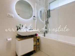 Prodej bytu 2+kk, Praha - Hloubětín, Saarinenova, 52 m2