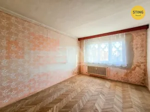 Prodej bytu 2+1, Karviná, tř. Těreškovové, 56 m2