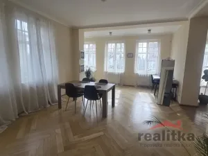 Pronájem bytu 3+1, Opava - Předměstí, Gudrichova, 117 m2
