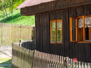 Prodej rodinného domu, Lučany nad Nisou - Jindřichov, 214 m2