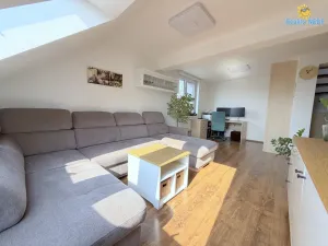 Prodej bytu 4+1, Praha - Březiněves, Bezinková, 110 m2