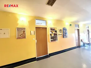 Pronájem kanceláře, Kyjov, Masarykovo náměstí, 21 m2