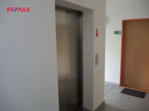 Pronájem bytu 2+kk, Břeclav, U Nemocnice, 52 m2