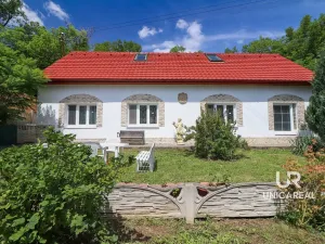 Prodej chaty, Ořechov, 250 m2