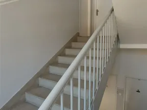 Pronájem bytu 2+1, Praha - Kobylisy, Kobyliské náměstí, 66 m2