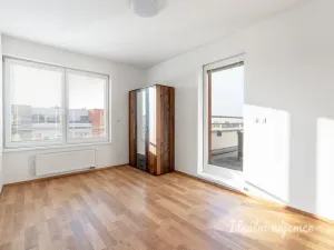 Pronájem bytu 3+kk, Praha - Letňany, Hlučkova, 74 m2