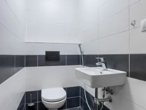 Pronájem bytu 3+kk, Praha - Letňany, Hlučkova, 74 m2