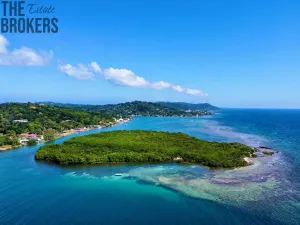 Prodej rodinného domu, Coxen Hole, Roatán, Honduras, 326 m2