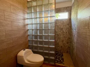 Prodej rodinného domu, Coxen Hole, Roatán, Honduras, 326 m2