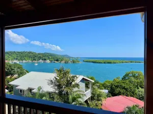 Prodej rodinného domu, Coxen Hole, Roatán, Honduras, 326 m2