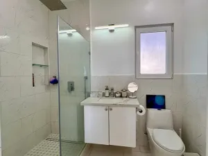 Prodej rodinného domu, Coxen Hole, Roatán, Honduras, 245 m2