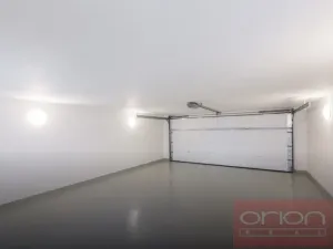 Pronájem rodinného domu, Praha, Ke smrčině, 260 m2