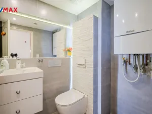 Prodej rodinného domu, Nupaky, K Parku, 115 m2