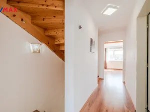 Prodej rodinného domu, Nupaky, K Parku, 115 m2