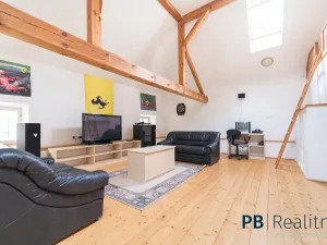 Prodej rodinného domu, Křemže, 450 m2