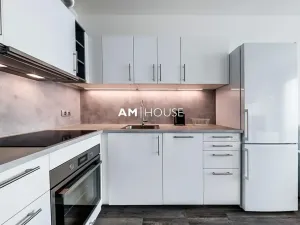 Pronájem bytu 2+kk, Praha - Hloubětín, Poděbradská, 58 m2