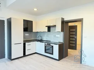 Pronájem bytu 2+kk, Kolín, Školská, 44 m2