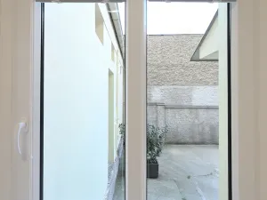 Pronájem bytu 1+kk, Praha - Holešovice, Komunardů, 32 m2