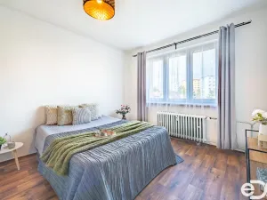 Prodej bytu 2+1, Praha, Sněženková, 51 m2