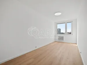 Prodej bytu 4+kk, Praha - Žižkov, U kněžské louky, 81 m2