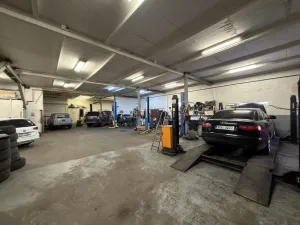 Pronájem výrobních prostor, Praha - Libeň, U Meteoru, 388 m2