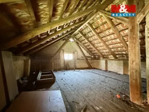 Prodej rodinného domu, Okřesaneč, 115 m2