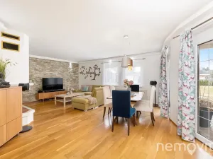 Prodej rodinného domu, Jesenice, Zvonková, 230 m2