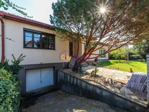 Pronájem rodinného domu, Praha - Šeberov, Zadní, 212 m2