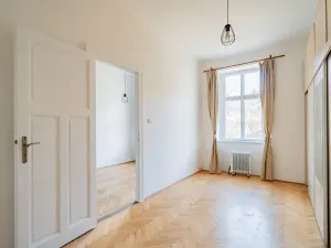 Pronájem bytu 2+kk, Praha - Smíchov, Holečkova, 39 m2