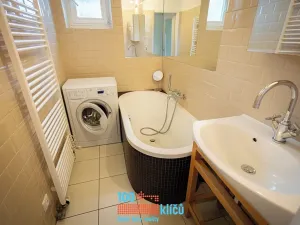 Pronájem bytu 2+1, Praha - Střešovice, Na Hubálce, 35 m2