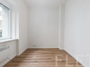 Prodej bytu 2+kk, Praha - Holešovice, Stupkova, 44 m2