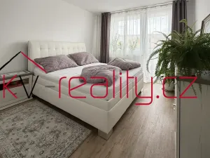 Pronájem bytu 2+1, Karlovy Vary, Klínovecká, 64 m2