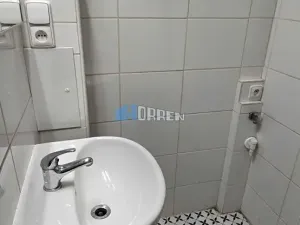 Pronájem bytu 2+1, Praha - Břevnov, Kolátorova, 59 m2