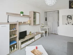 Pronájem bytu 2+kk, Praha, Čimická, 50 m2