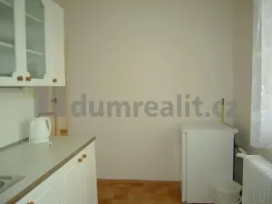 Pronájem bytu 2+1, Praha - Malešice, Skřivanská, 56 m2