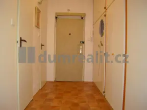 Pronájem bytu 2+1, Praha - Malešice, Skřivanská, 56 m2