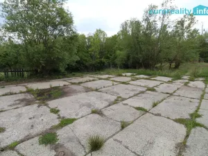 Prodej výrobních prostor, Dubí, Horská, 1000 m2