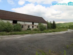 Prodej výrobních prostor, Dubí, Horská, 1000 m2
