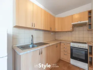Pronájem bytu 2+kk, Bzenec, náměstí Svobody, 50 m2