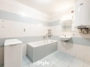 Pronájem bytu 2+kk, Bzenec, náměstí Svobody, 50 m2