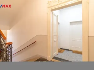 Pronájem bytu 2+kk, Praha - Vinohrady, Korunní, 55 m2