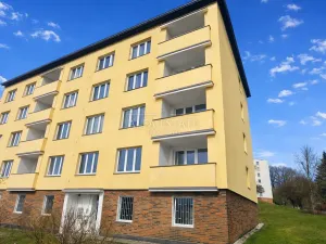 Prodej bytu 3+kk, Karlovy Vary - Bohatice, Lomená, 61 m2