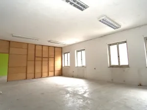 Pronájem skladu, Zákolany, 78 m2