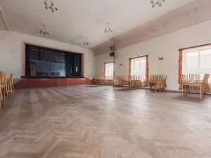 Prodej komerční nemovitosti, Klamoš, 865 m2