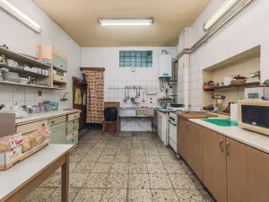 Prodej restaurace, Klamoš, 865 m2